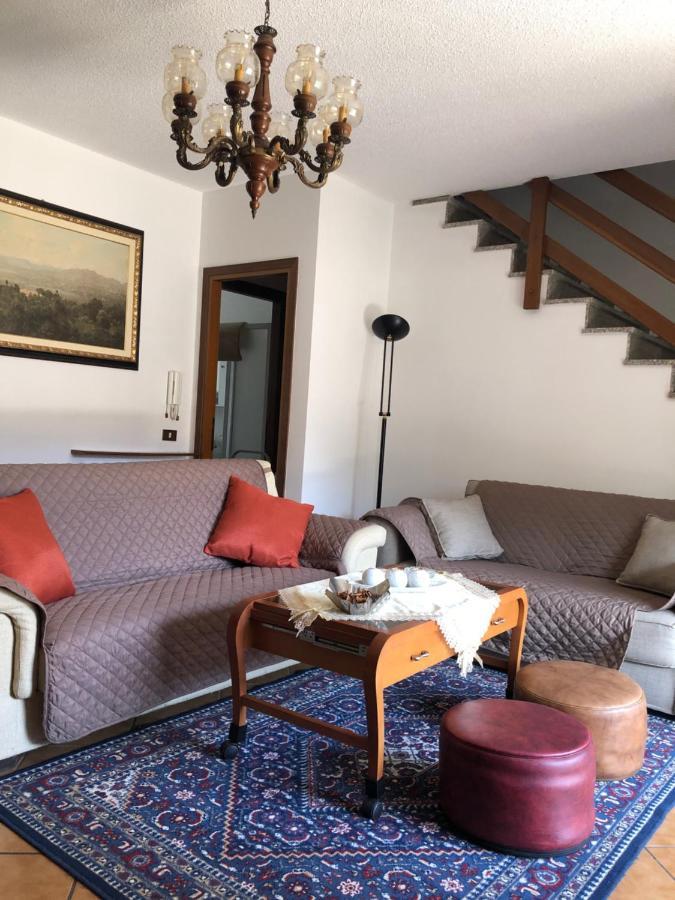 Casa Tiziana Villa Lavena Ponte Tresa Eksteriør billede